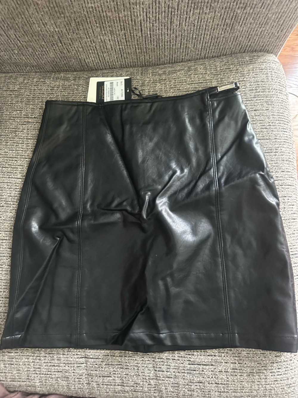 SaturdayClub Black Faux Leather Skirt with shorts - New with Tags size medium